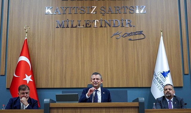 CHP Genel Başkanı Özel’den başkanlar zirvesi