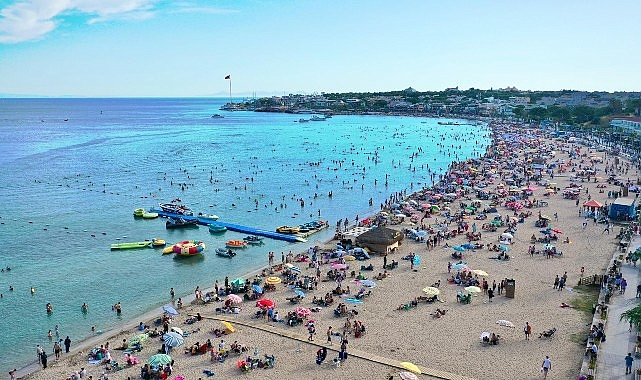 Didim Belediyesi 9 günlük Kurban Bayramı tatilinde, Didim’e gelen yerli ve yabancı ziyaretçilerini en güzel biçimde konuk edebilmek için çalışmalarını kesintisiz bir halde sürdürdü
